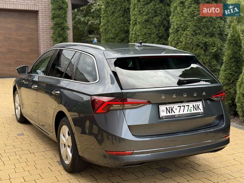 Универсал Skoda Octavia 2021 в Радивилове