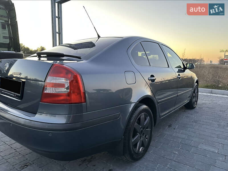 Лифтбек Skoda Octavia 2006 в Южноукраинске