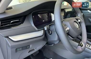 Лифтбек Skoda Octavia 2024 в  фото 14 Лифтбек Skoda Octavia 2024 в