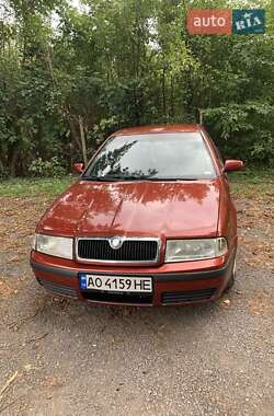 Универсал Skoda Octavia 2002 в 