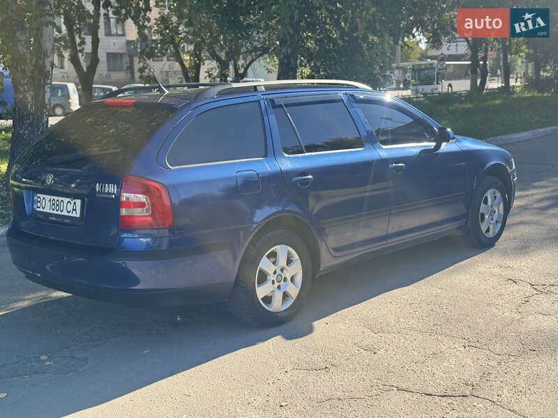 Универсал Skoda Octavia 2007 в Ровно