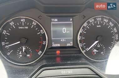 Лифтбек Skoda Octavia 2014 в 