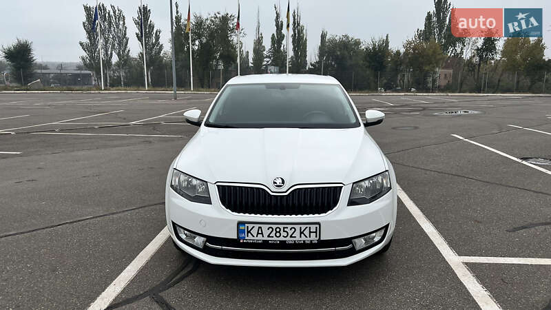 Лифтбек Skoda Octavia 2016 в Кривом Роге