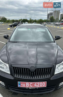 Универсал Skoda Octavia 2010 в 