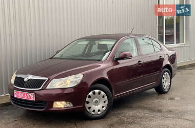 Лифтбек Skoda Octavia 2012 в 