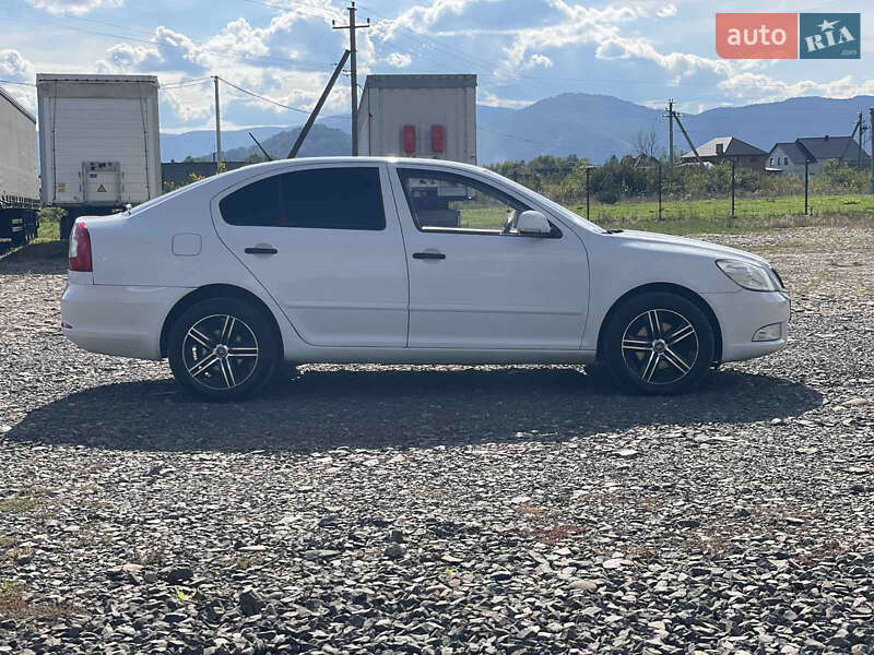 Универсал Skoda Octavia 2011 в Хусте