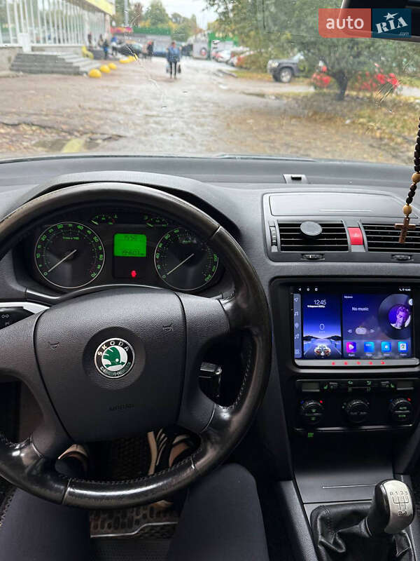 Универсал Skoda Octavia 2008 в Чернигове