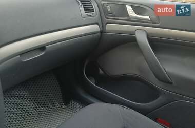 Лифтбек Skoda Octavia 2005 в 