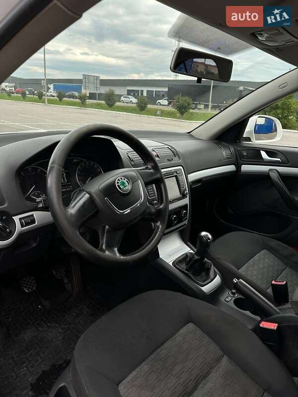 Универсал Skoda Octavia 2010 в Мукачево