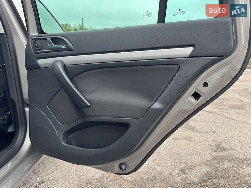 Универсал Skoda Octavia 2010 в Белой Церкви