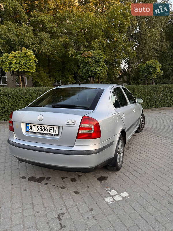 Лифтбек Skoda Octavia 2007 в Ивано-Франковске