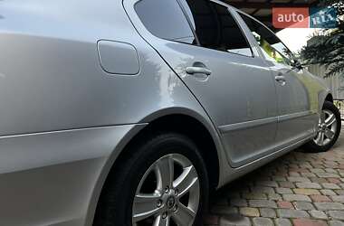 Лифтбек Skoda Octavia 2010 в 