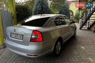 Лифтбек Skoda Octavia 2010 в 