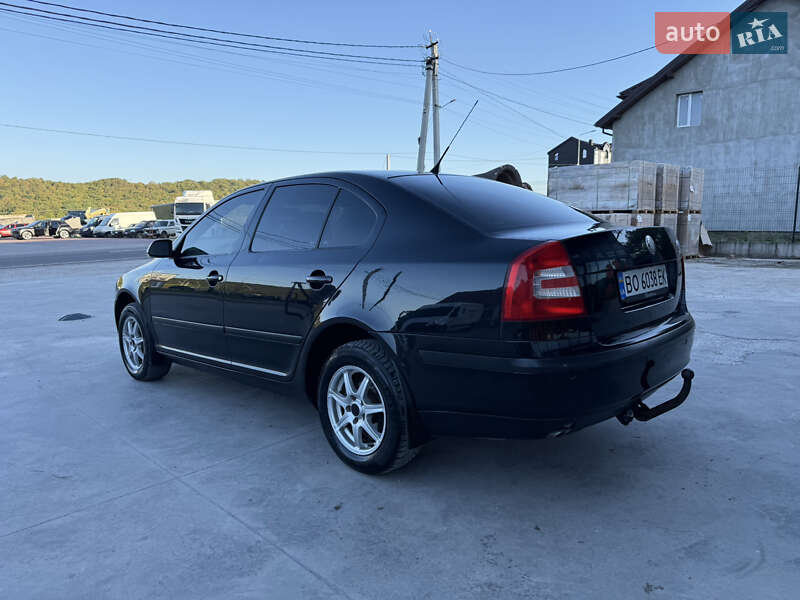 Лифтбек Skoda Octavia 2008 в Теребовле