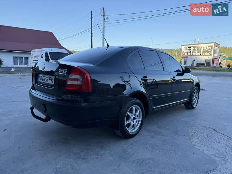 Лифтбек Skoda Octavia 2008 в Теребовле