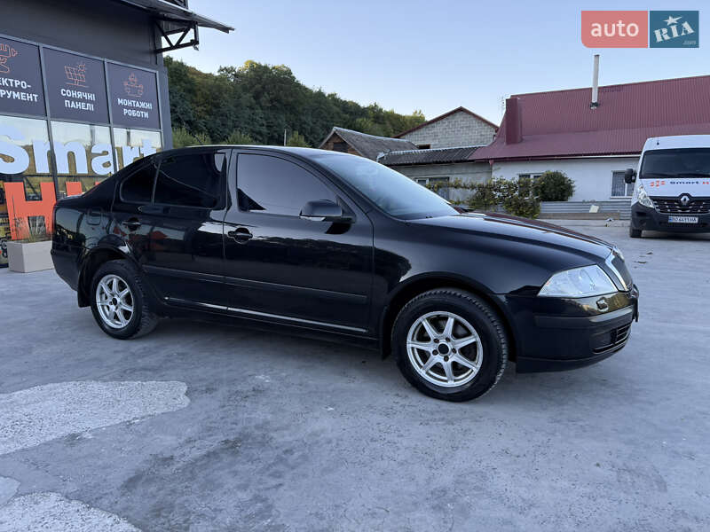 Лифтбек Skoda Octavia 2008 в Теребовле