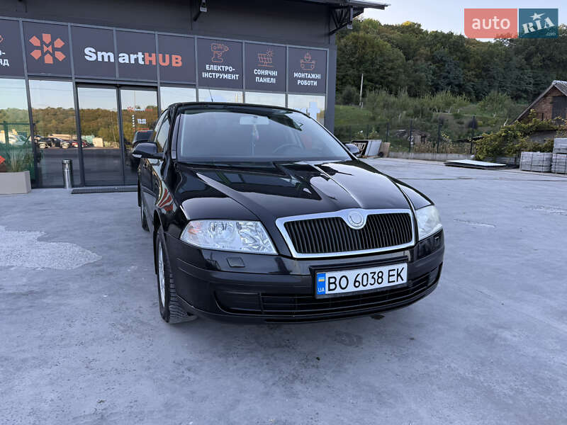 Лифтбек Skoda Octavia 2008 в Теребовле