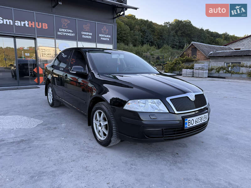 Лифтбек Skoda Octavia 2008 в Теребовле