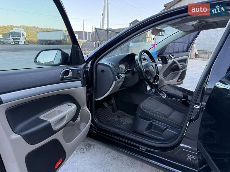 Лифтбек Skoda Octavia 2008 в Теребовле