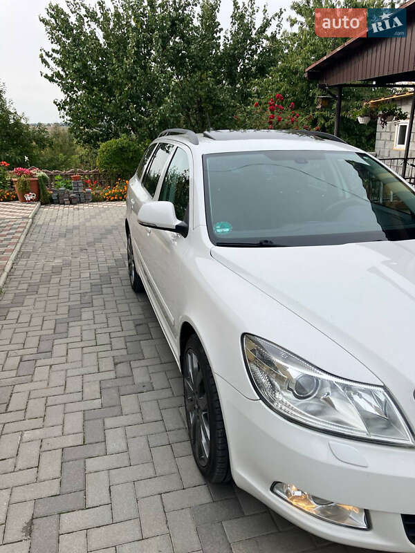 Универсал Skoda Octavia 2012 в Богуславе