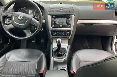 Универсал Skoda Octavia 2012 в 