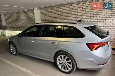 Универсал Skoda Octavia 2020 в 