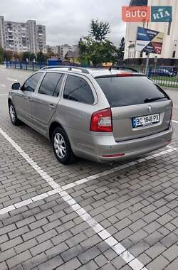 Универсал Skoda Octavia 2009 в 