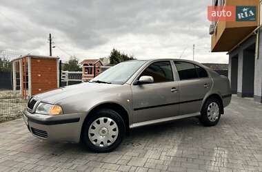 Лифтбек Skoda Octavia 2008 в 