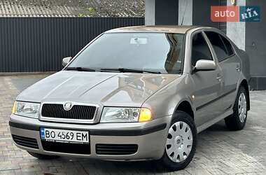 Лифтбек Skoda Octavia 2008 в 