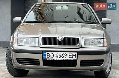 Лифтбек Skoda Octavia 2008 в 