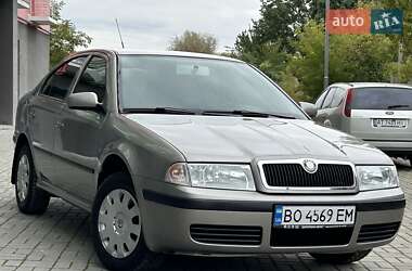 Лифтбек Skoda Octavia 2008 в 