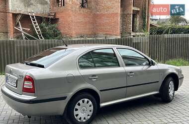 Лифтбек Skoda Octavia 2008 в 