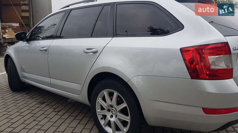 Универсал Skoda Octavia 2015 в Коломые