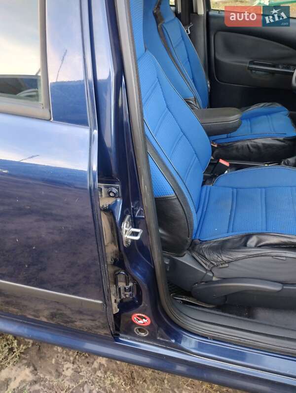 Универсал Skoda Octavia 2001 в Полтаве