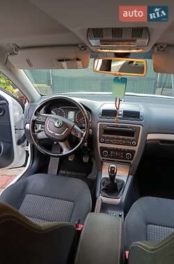 Универсал Skoda Octavia 2012 в 