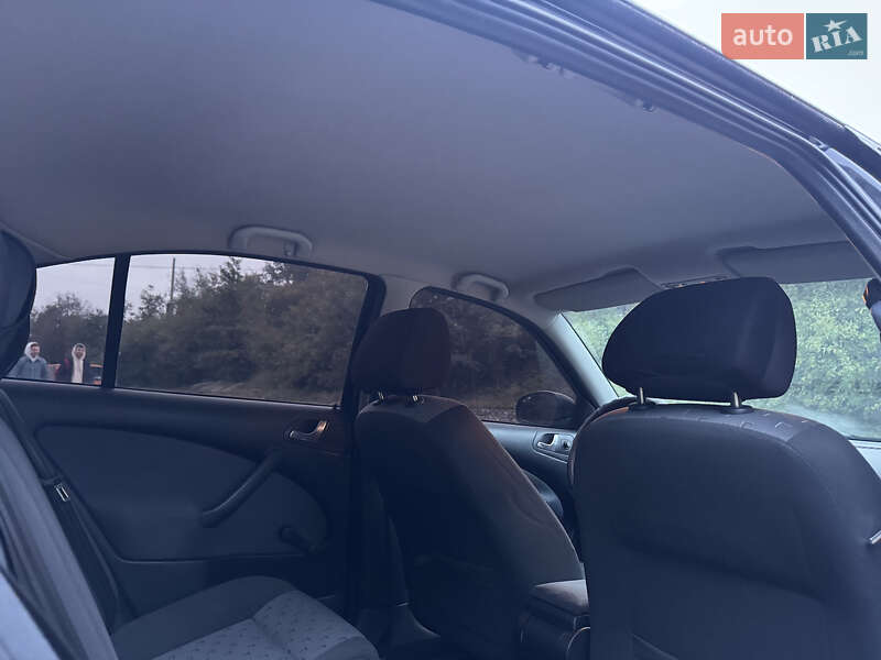 Лифтбек Skoda Octavia 2009 в Тернополе