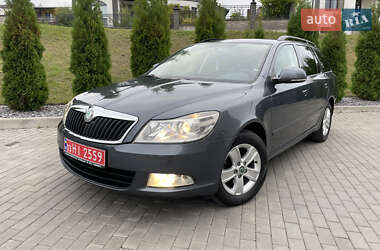 Универсал Skoda Octavia 2012 в 