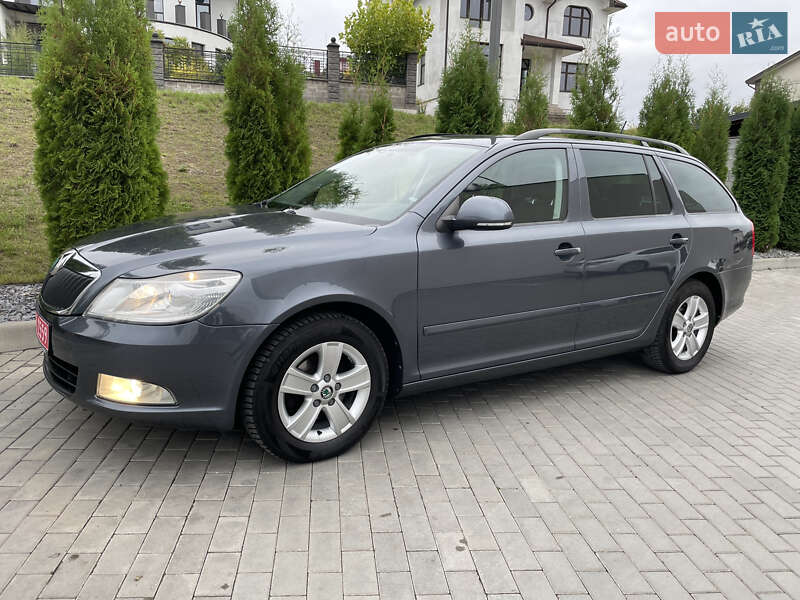 Універсал Skoda Octavia 2012 в Рівному