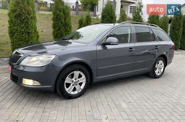 Универсал Skoda Octavia 2012 в 