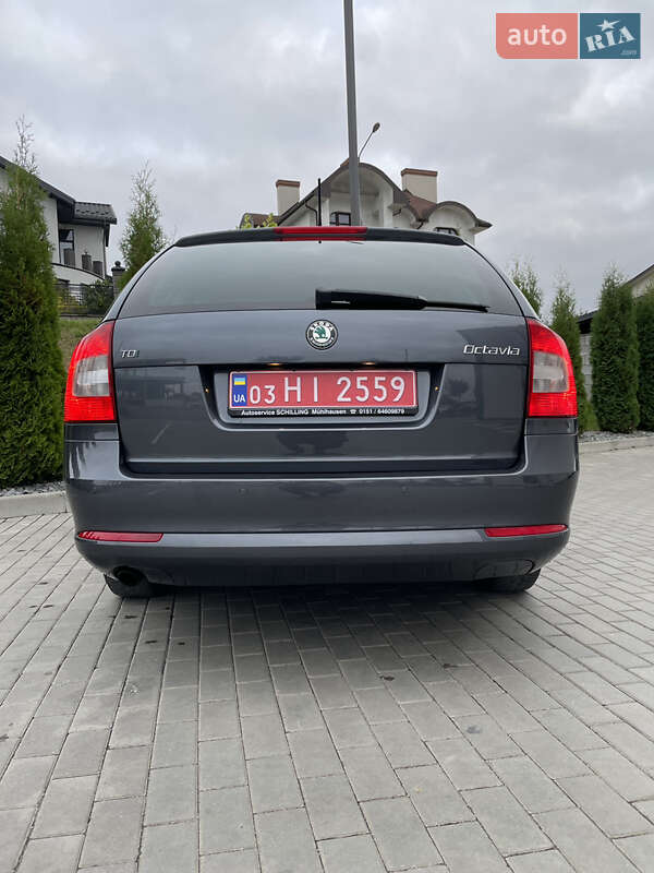 Універсал Skoda Octavia 2012 в Рівному
