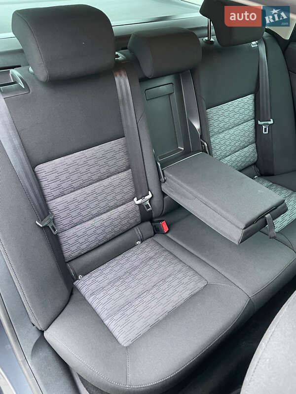 Універсал Skoda Octavia 2012 в Рівному