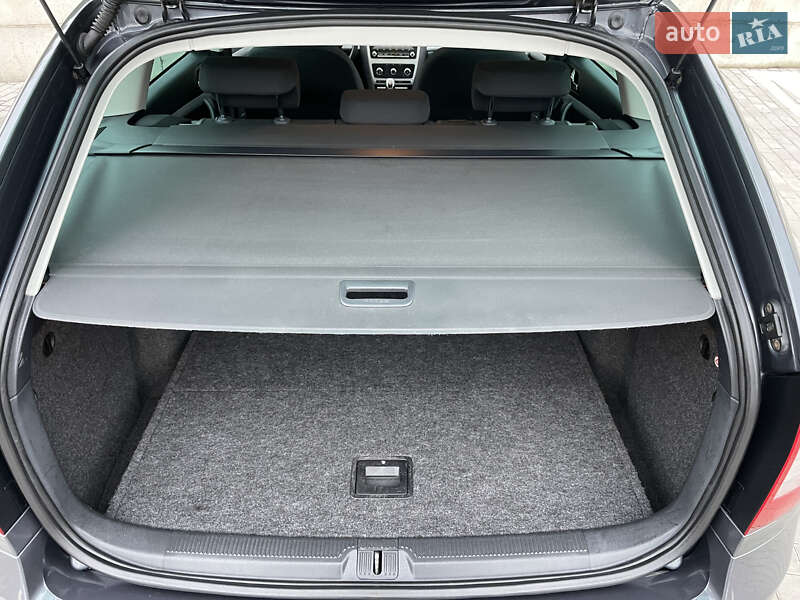 Універсал Skoda Octavia 2012 в Рівному
