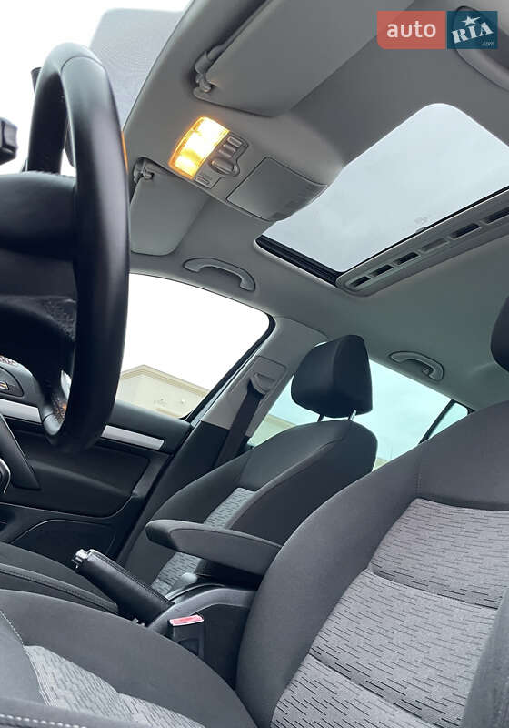 Універсал Skoda Octavia 2012 в Рівному
