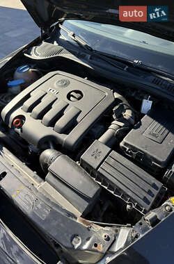 Лифтбек Skoda Octavia 2008 в 