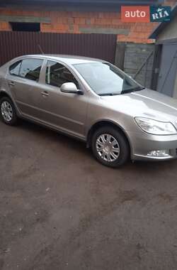 Лифтбек Skoda Octavia 2012 в 