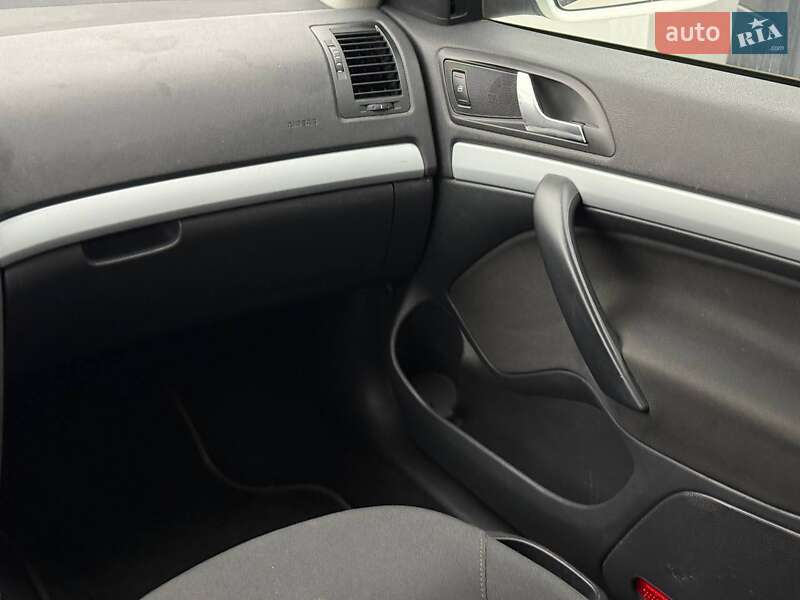 Універсал Skoda Octavia 2011 в Рівному