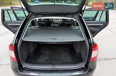 Универсал Skoda Octavia 2011 в 
