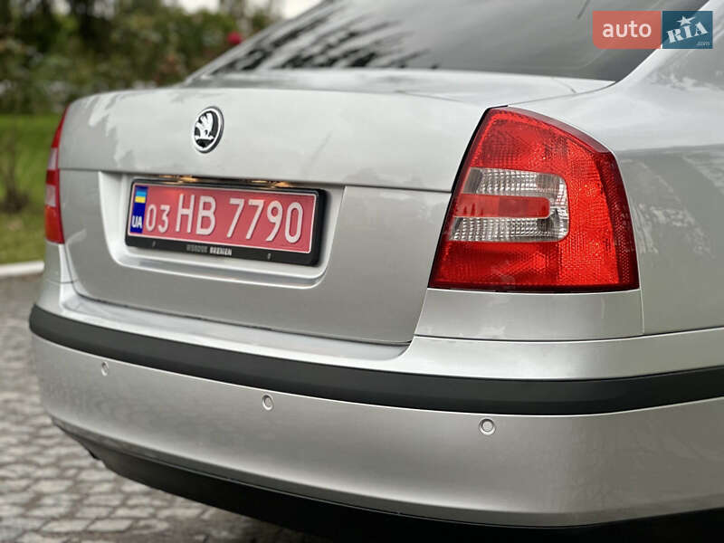 Лифтбек Skoda Octavia 2007 в Вознесенске