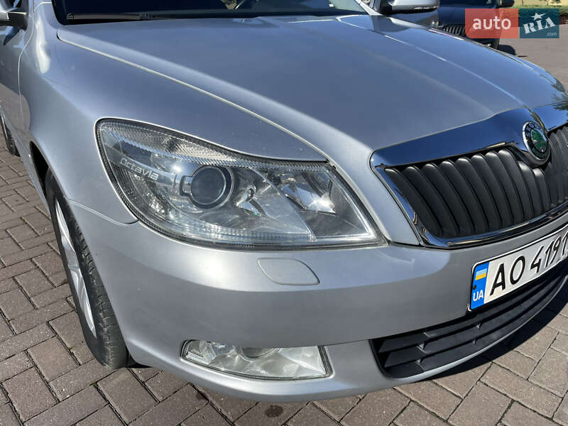 Лифтбек Skoda Octavia 2010 в Виноградове