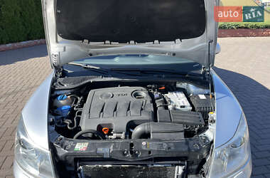Лифтбек Skoda Octavia 2010 в 
